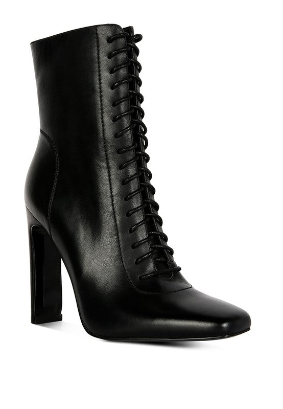 WYNDHAM Lace Up Leather Ankle Boots