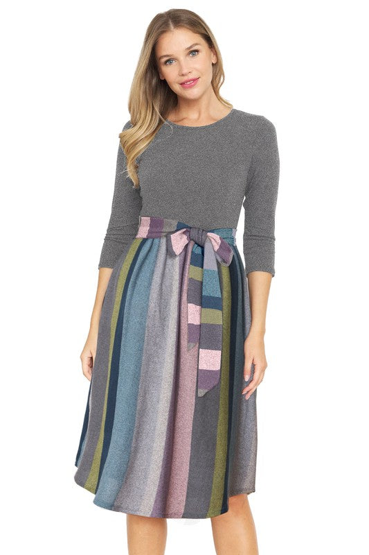Plus Quarter Sleeve Stripe Sash Midi Dress